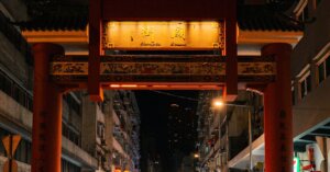 アメリカ経済の舞台裏：2025年夏の「関税」大転換が示す3つの波紋